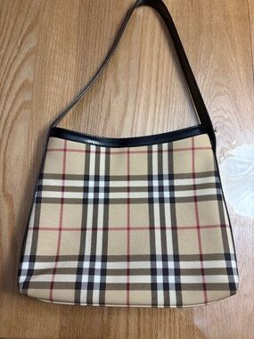 Vintage Burberry London Nova Check shoulder bag